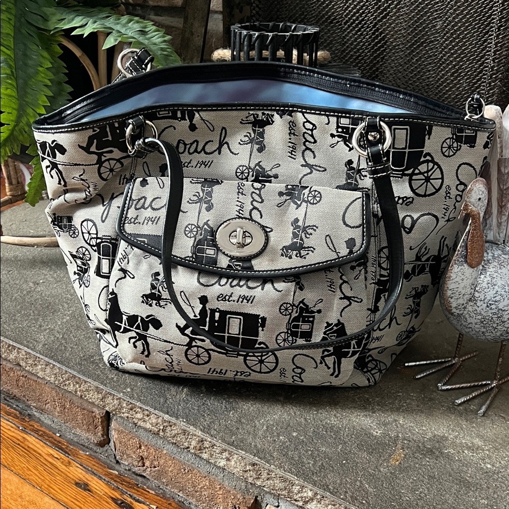 Coach Black and Cream Tote Bag